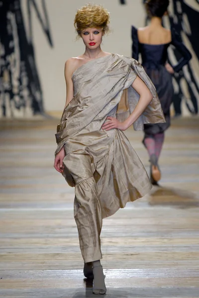 Look 43